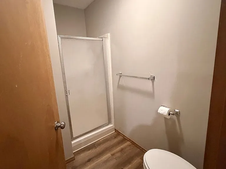 3541 S Jefferson Ave — Photo 21