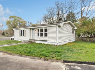 12 Crescent Park Rd, Westport, CT 06880