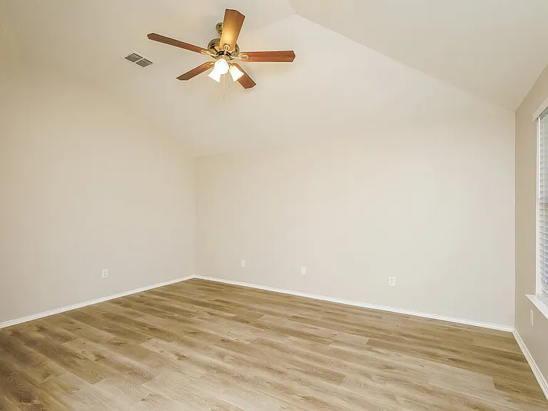 8813 Sagebrush Trl — Photo 9