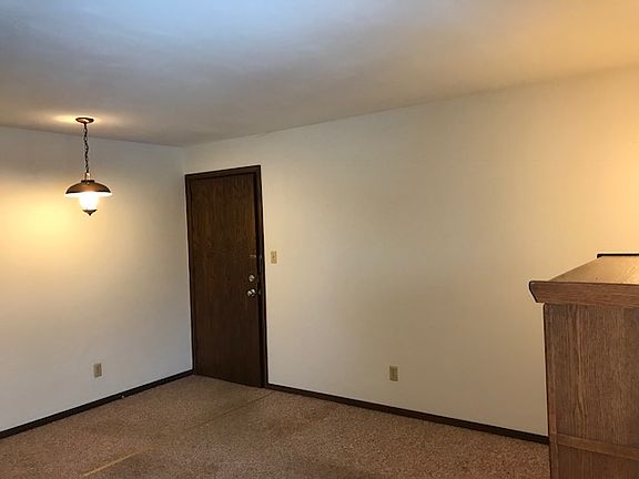 2nd image of 518 Isabella St APT H