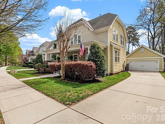 3rd image of 10102 Roosevelt Dr