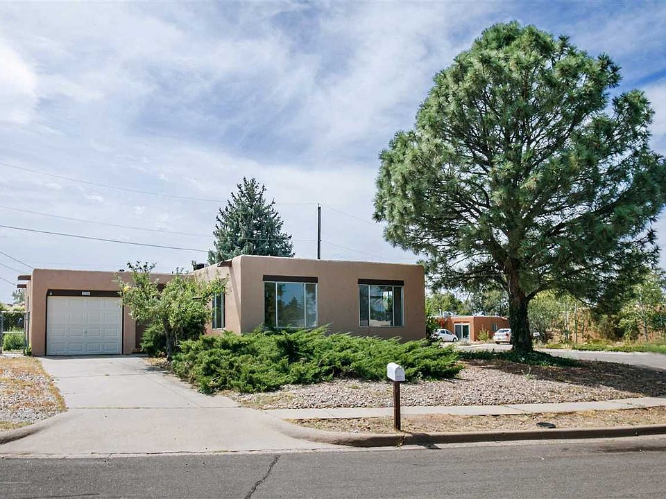 1st image of 2708 Placita Chueco