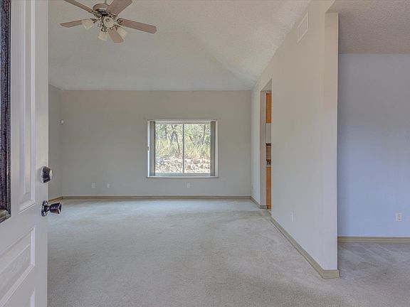 5th image of 9402 Claxton Dr