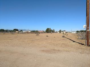 2 Hesperia Rd, Hesperia, CA 92345