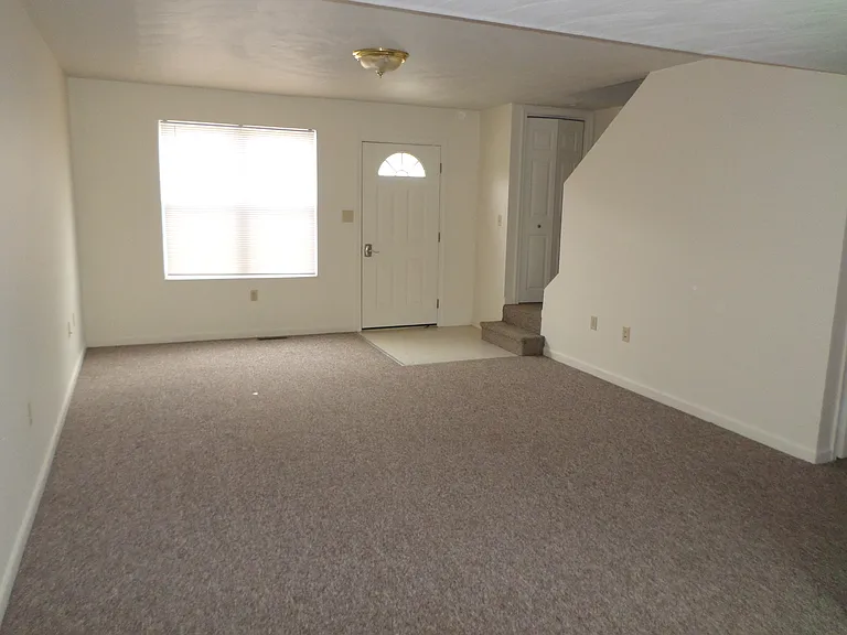 56 Highland Hills Dr #1 — Photo 2