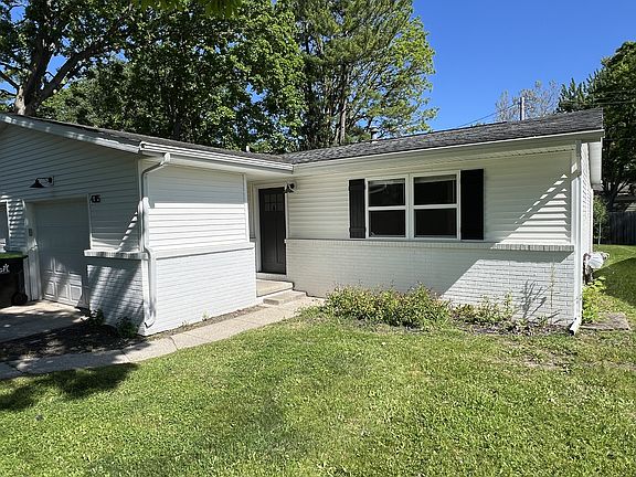 3rd image of 4315 E Patrick Rd