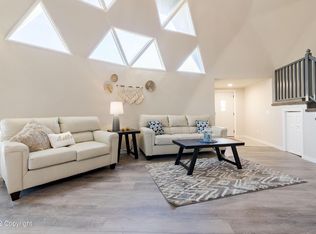331 Sunlight Dr, Gillette, WY 82716