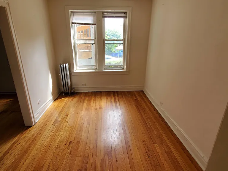 3751 W George St #2E — Photo 6