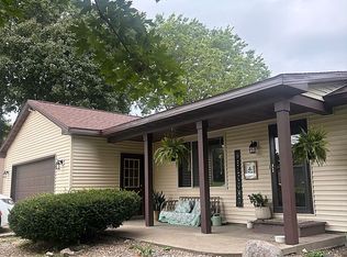 1714 Illinois St, Bedford, IA 50833