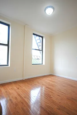 Rented by Compass | media 17