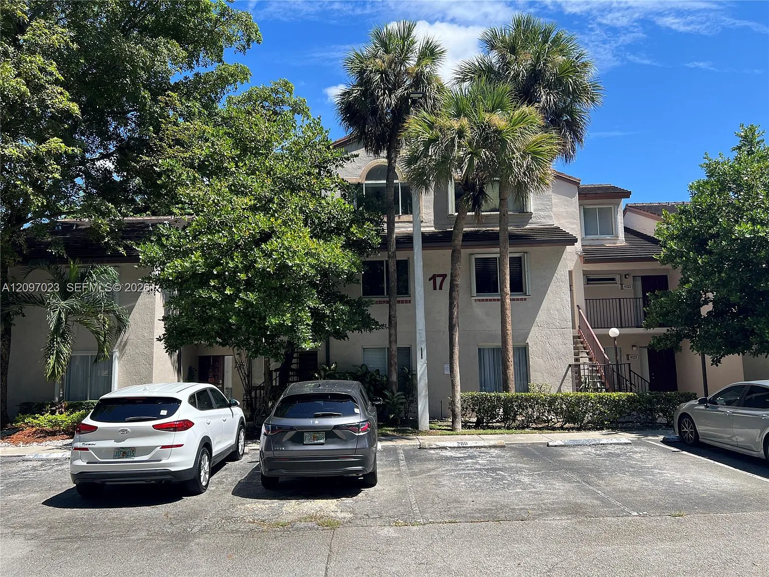 Parc Vista Condo — Photo 2