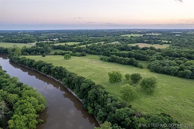 1st image of 13 S 4420th Rd