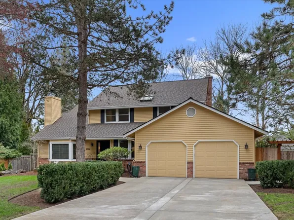 2524 225th Place NE, Sammamish, WA 98074