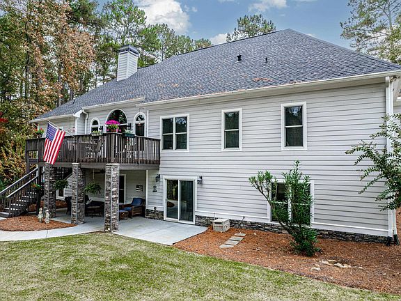2nd image of 1021 Big Water Cir
