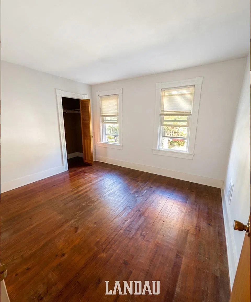 4 bed, 1800 sqft, $1,550 — Photo 2
