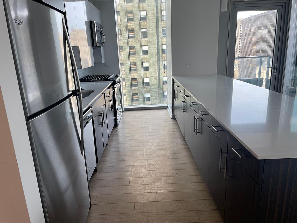 1st image of 211 N Stetson Ave #1