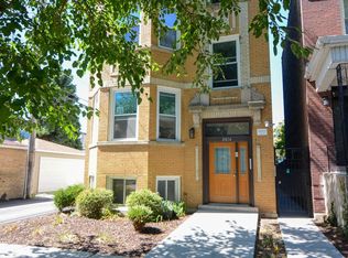 2814 N Troy St #R3, Chicago, IL 60618