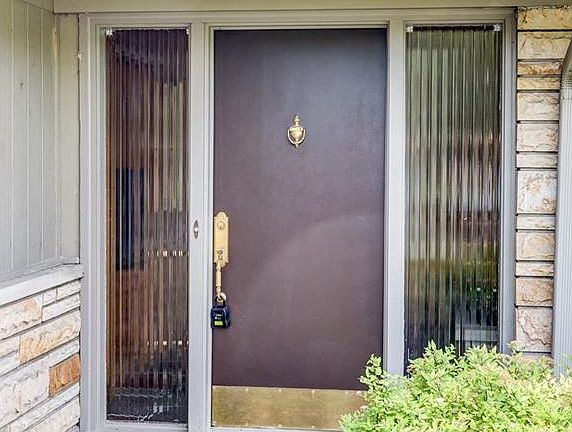 3rd image of 12306 Calvin Dr