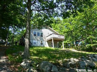 30 Mile Arm Bay Rd, Hammond, NY 13646