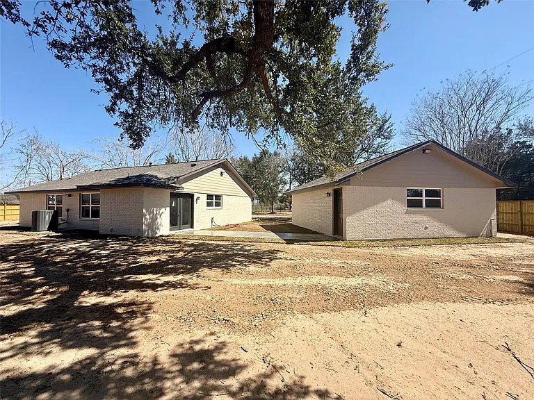 4835 County Road 380 — Photo 27