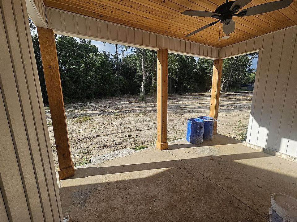2nd image of 107 Redwood Dr