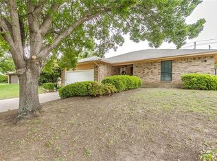 2025 Tippy Ter, Edgecliff Village, TX 76134