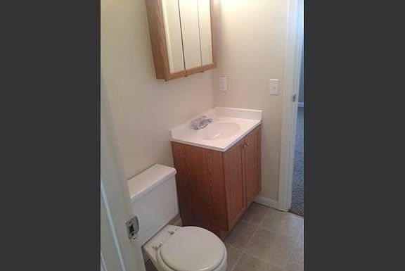 5th image of 319 Brookforest Dr