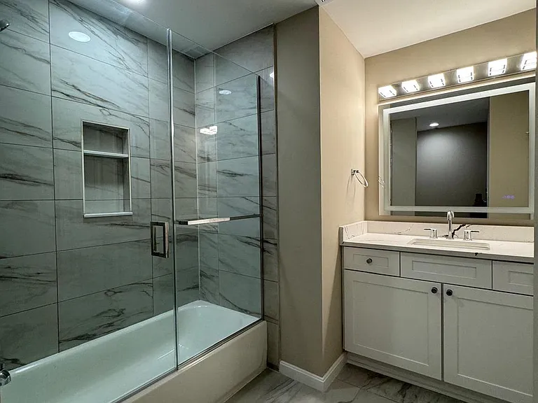 15609 Everglade Ln #203 — Photo 10