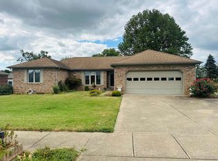 449 Chimney Hill Ln, Henderson, KY 42420