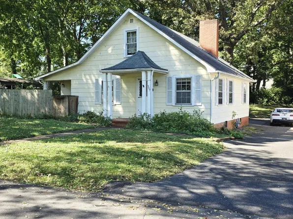 907 Sterling Ave, Maryville, TN 37803