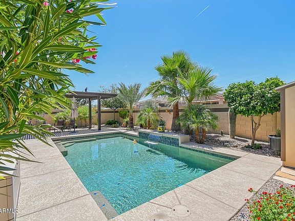 5th image of 1265 E JUDI Street