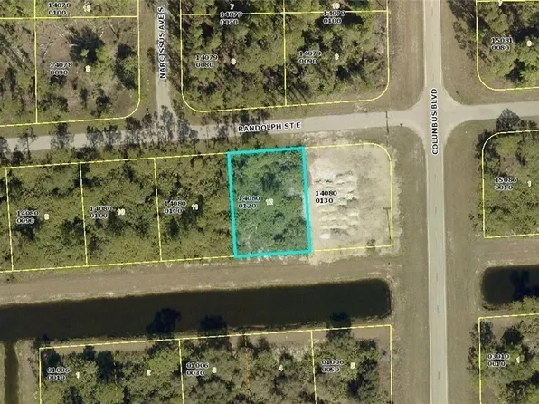 1150 Randolph St E, Lehigh Acres, FL 33974
