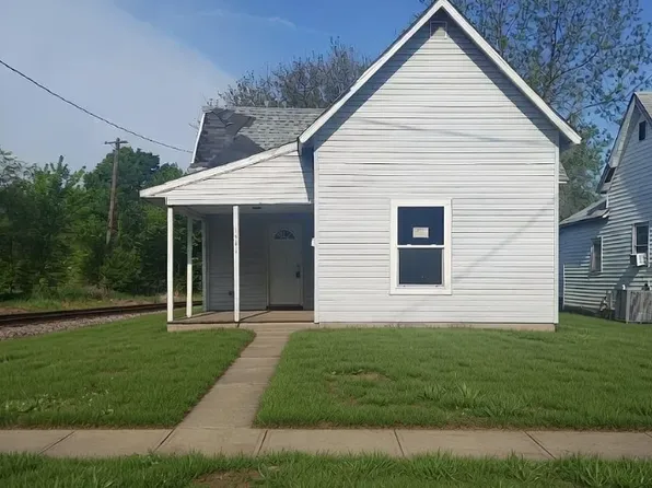 1541 Walnut St, Anderson, IN 46016