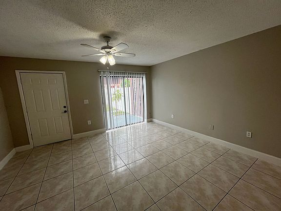 3rd image of 4142 Flying Fortress Ave