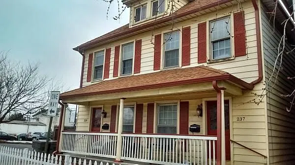 237 Fulton St — Photo 1