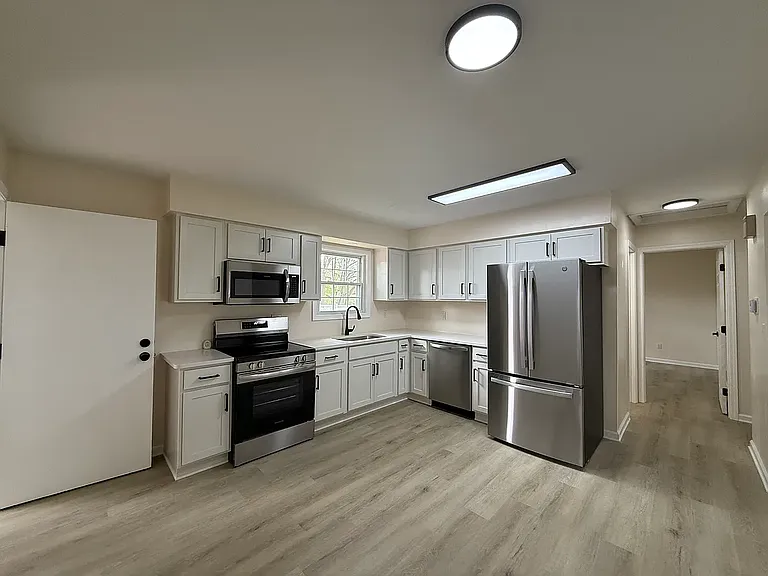 3968 Ganyard Ave — Photo 13