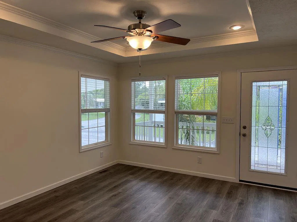 2 bed, 2.0 bath, 1352 sqft, $1,399 — Photo 3