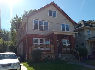 5415 Burns St, Detroit, MI 48213