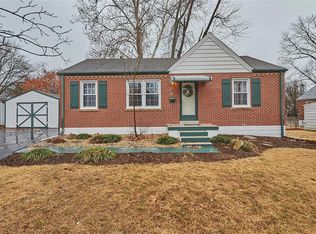 11 Saint Martha Ct, Florissant, MO 63031