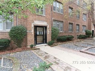 626 1/2 W Barry Ave APT 2N, Chicago, IL 60657