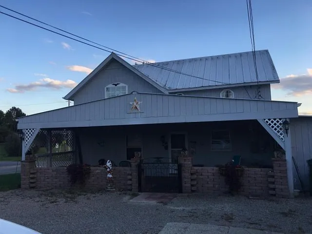 11503 Summerland Beach Rd NE photo 1