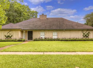 7903 Gulfton St, Houston, TX 77036