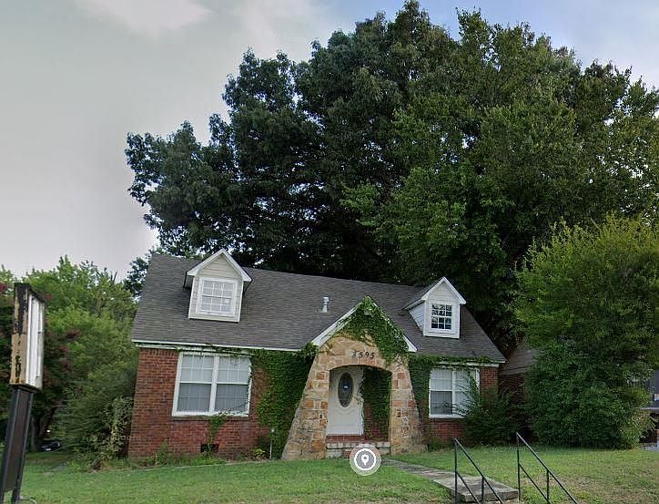 1st image of 3595 Park Ave