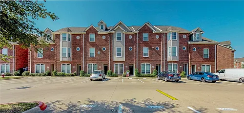 305 Holleman Dr Photo 1