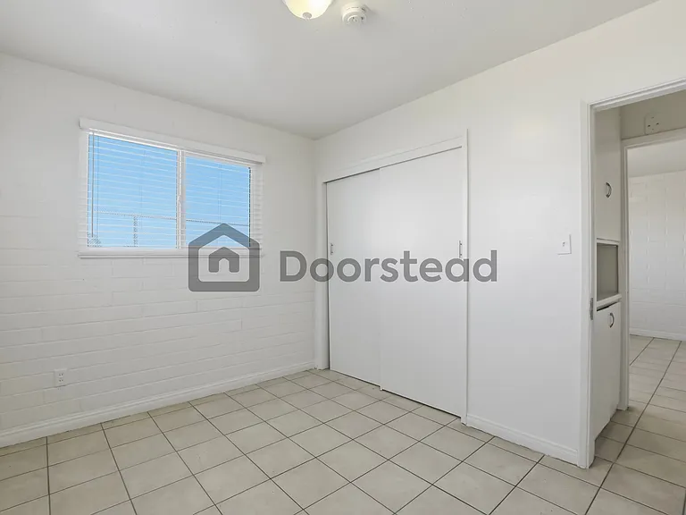 4026 Logan Ave — Photo 19
