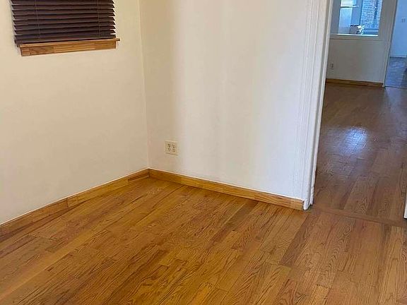 4th image of 211 India St #1L