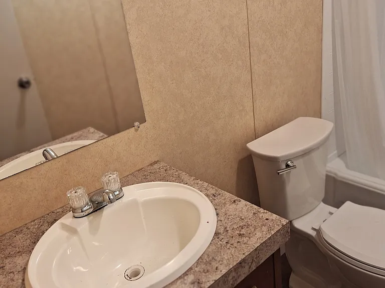 906 Oak St #3 — Photo 5