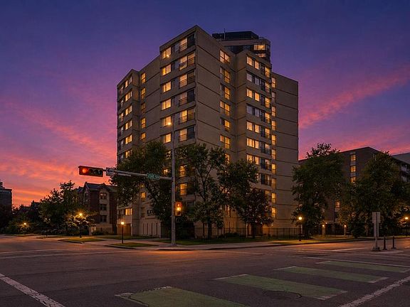 2nd image of 1209 E 6th St SW #505