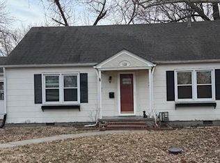 1128 W 7th St, Ottawa, KS 66067