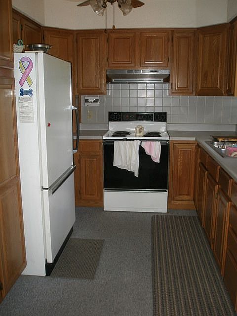 2nd image of 2220 Gary Ct
